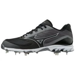 Mizuno 9-Spike Dominant 2 Men's Metal Baseball Cleats: 320561