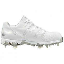 Apparel & Uniforms Mizuno 9-Spike Swift 6 Women's Low Metal Fastpitch Softball Cleats: 320588