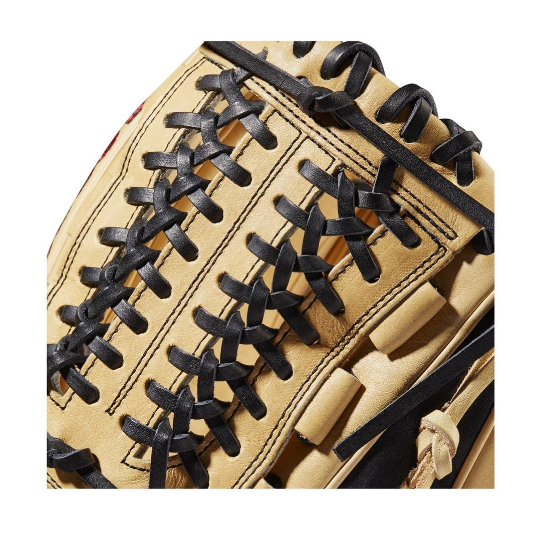 Wilson A2000 D33 11.75" Baseball Glove: WBW1003921175 7 Wilson A2000 D33 11.75" Baseball Glove: WBW1003921175